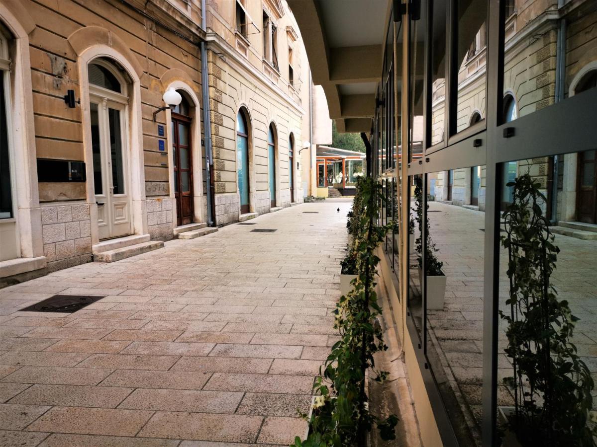 Apartment Prokonzul Zadar Exterior foto